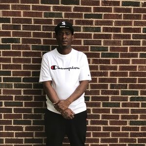 Meet your Posher, Derrick